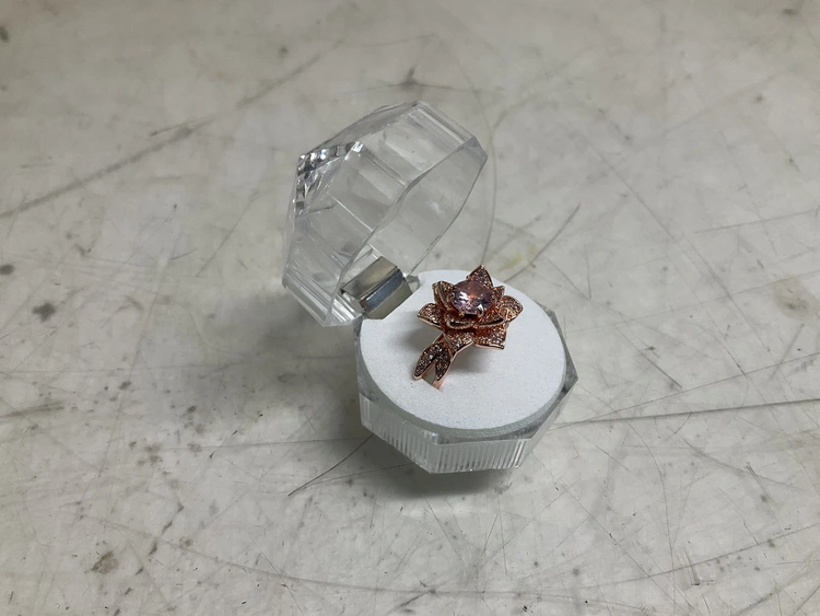 Used _UNKNOWN_ _UNKNOWN_ Jewelry & Gemstones Michigan US | Miedema Asset Management Group #1329890