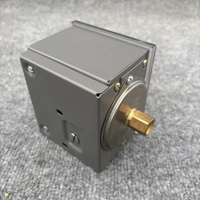 New | in-Stock Honeywell Honeywell L404F-1060 Pressuretrol Pressure Switches California US | Davliegogo LLC #1705268