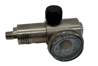 NEW AIRGAS Y11-2701AV5 CYLINDER REGULATOR Y112701AV5, Y112701AVB5
