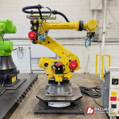 FANUC R-2000iC/210F Robot w/ R30iB Plus – NEW! NEVER PUT INTO PRODUCTION