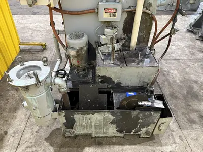 30" x 36" BETTER ENGINEERING MODEL #F-3000-P HEATED CABINET ROTARY TURNTABLE PARTS WASHER: YOBRO #24052
