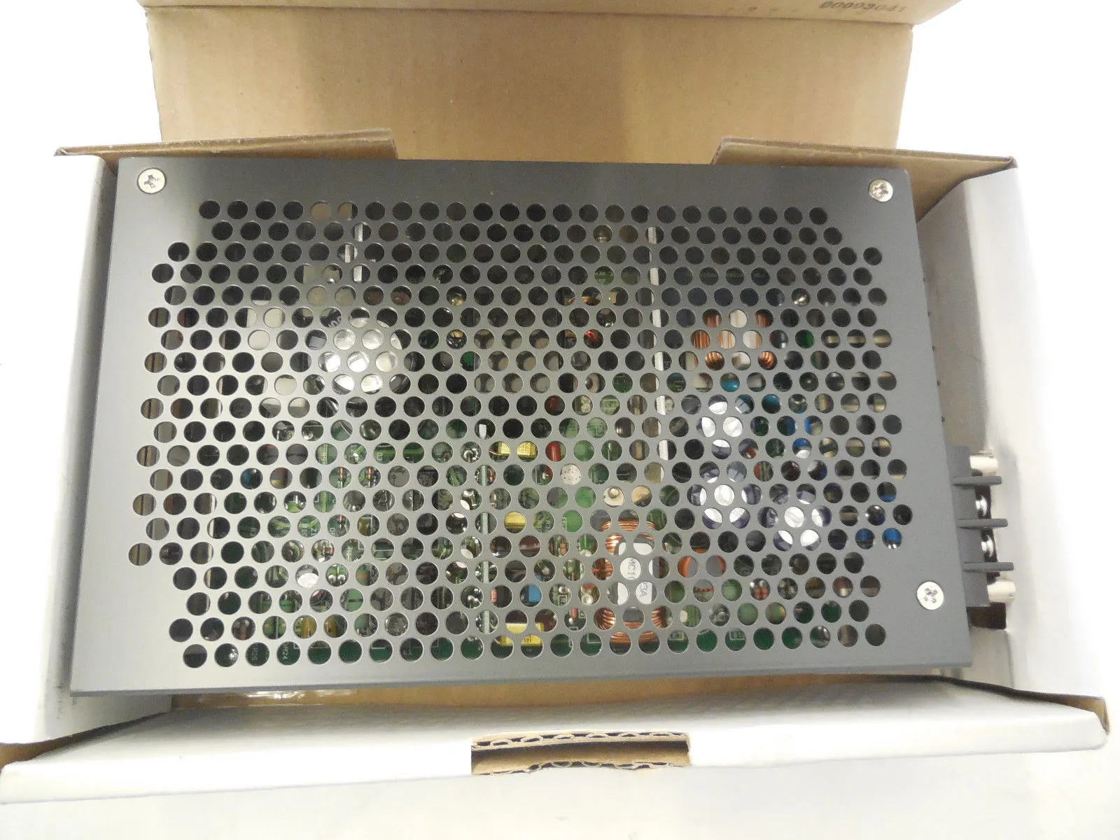 NEW LAMBDA HR-11F-24 POWER SUPPLY HR11F24