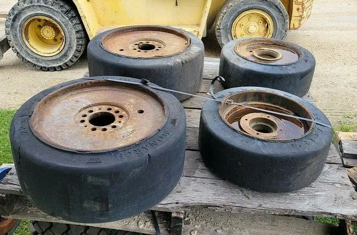 Used MONARCH FORKLIFT TIRES & RIMS Misc Forklifts Wisconsin US | Lemke Machinery Sales #309552