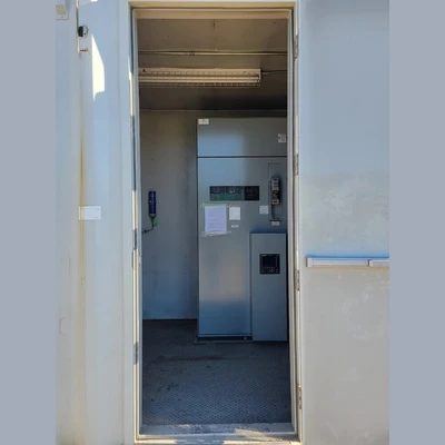 USED 2009 GENERAL ELECTRIC (GE) IC1074