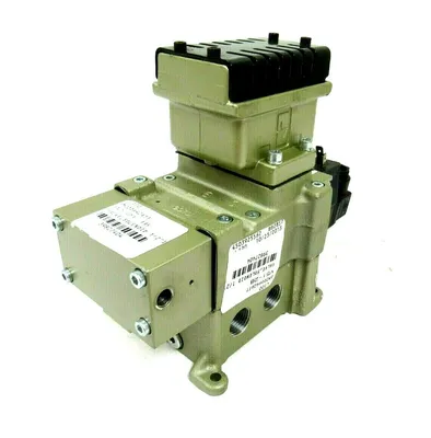 NEW ROSS DM2DDA42A11 SOLENOID VALVE DM2DXA4XA1X