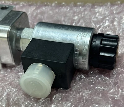 NEW Sun Hydraulics VAL0084628