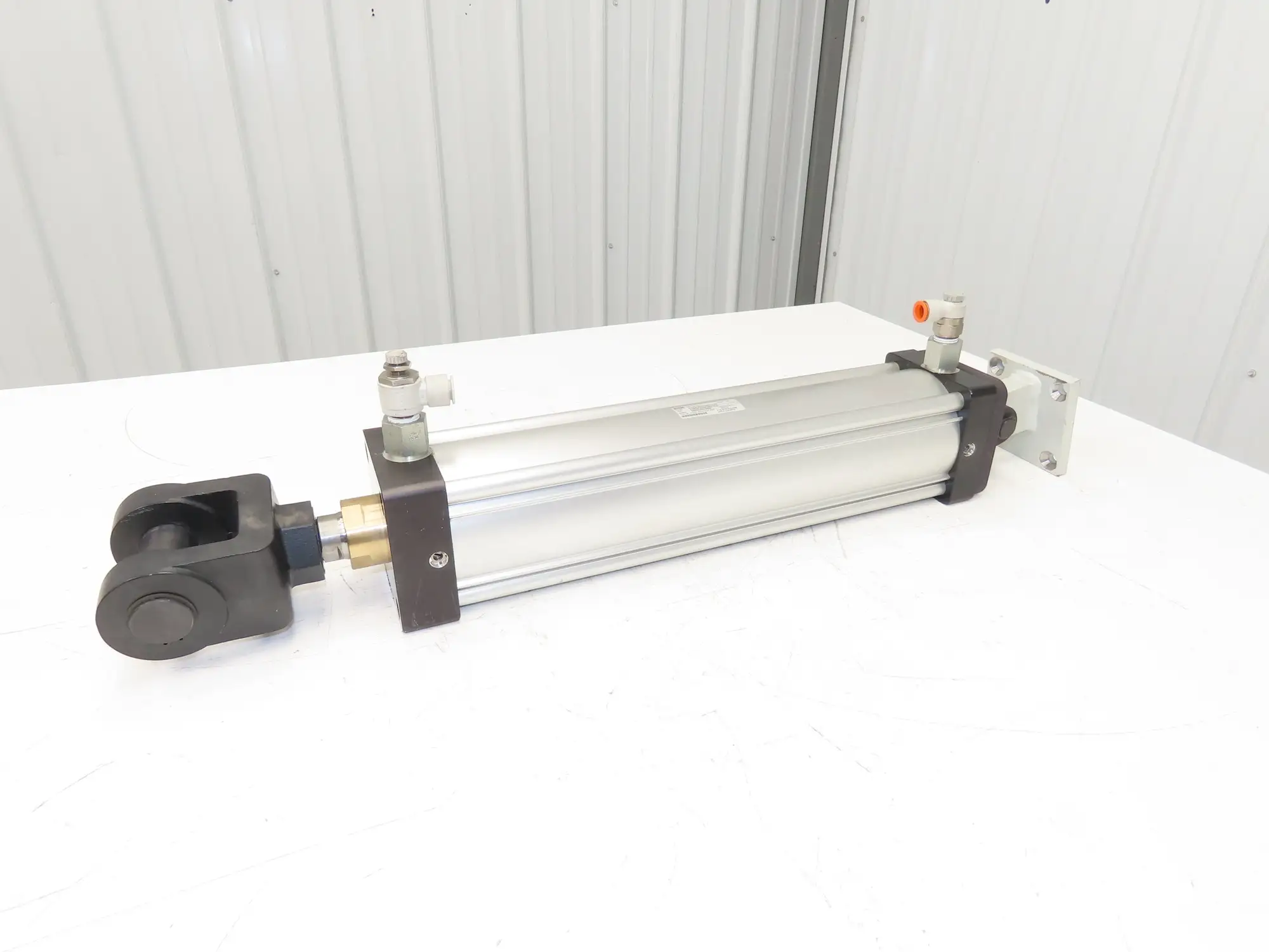 Parker 4.00CBC4MA3T38AC16.00 Pneumatic Air Cylinder 4" Bore 16" Stroke 250PSI