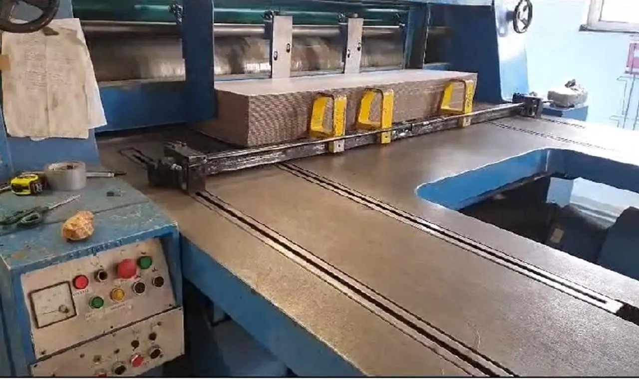 USED 1974 EMBA 2200