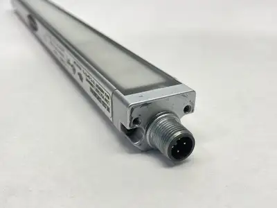 WLS28-2XW285DSQ | Banner  Work Strip Light White 285mm Length M12 4-Pin 88099 - Used