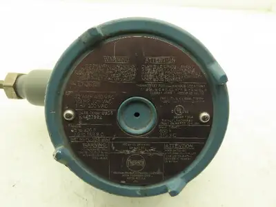 Thermon E7-25325 Mechanical Thermostat Water/Dust Tight & Explosion Proof