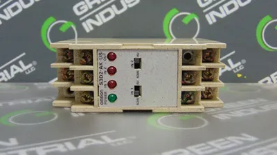 Omron S3D2-AK-US Sensor Controller 100 to 240VAC 50/60Hz No Cover Used
