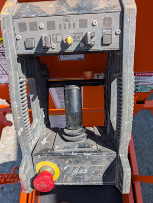 USED 2019 JLG 2632ES