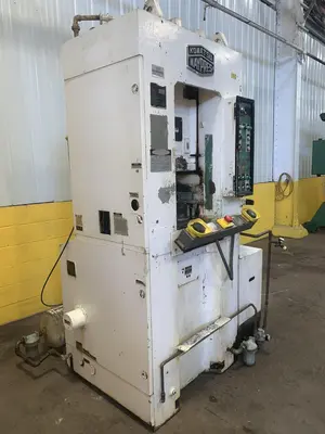 USED KOMATSU MKN-160
