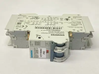 5SJ4106-7HG41 | Siemens  Miniature Circuit Breaker 1-Pole 6A 240V w/ 5ST3010-0HG - Used