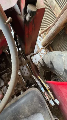 MASSEY FERGUSON 135 Tractor | Iron Listing (31)