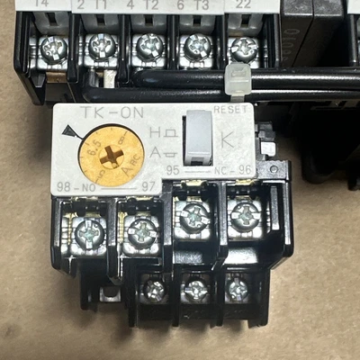 NEW Fuji Electric SW-05RM/2E
