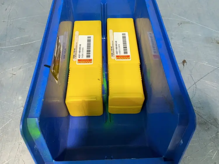Used SANDVIK COROMANT A32716B18SC09 Tooling & Accessories (Other) Ohio US | HGR 24 #1345811