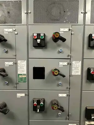 MCC Section w/ 31 x Buckets & 6 x VFD's