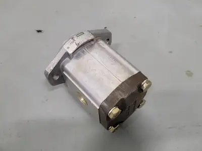 USED SALAMI 2PZ19D-R82S2