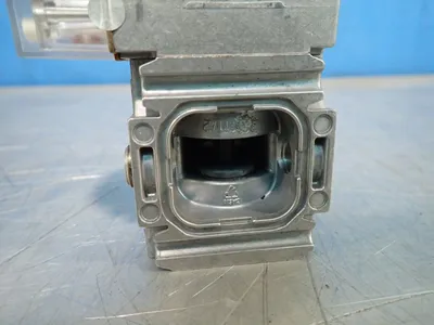 New | in-Stock KROM SCHRODER VAS1T15/N/NQSR Solenoid Valves Ohio US | HGR 24 #914468