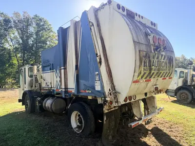Used 2004 HEIL GARBAGE Garbage trucks North Carolina US | Levan Equipment #1573971