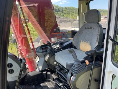 Used 2010 LINK-BELT 240 X2 LF Excavators Pennsylvania US | Proxy Equipment #1377859