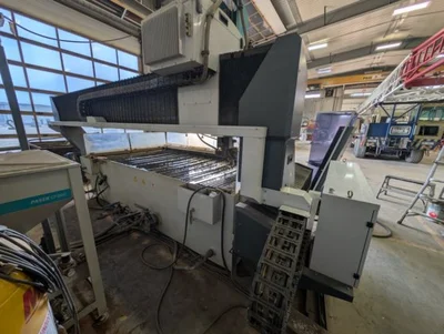 USED 2019 FLOW MACH 300