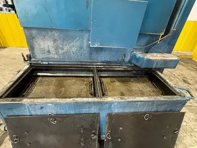 USED PMW 812