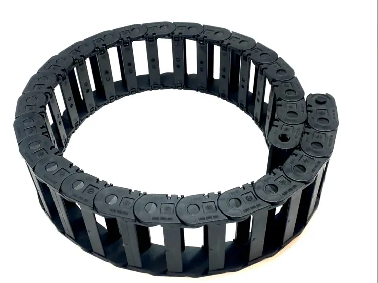 Used IGUS E2 MEDIUM ENERGY CHAIN CABLE CARRIER 27 LINKS Cable & Wire | Maverick Industrial Sales #1101755