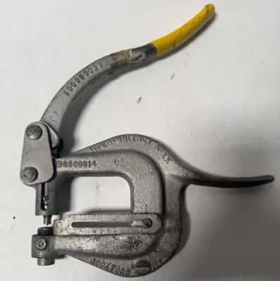 Roper Whitney _UNKNOWN_ Punches | Amiron Machinery (1)
