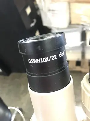 Olympus SZ30 Stereo Zoom Microscope, SZ-STB1 E-Arm on Boom Stand & 2 eyepieces!