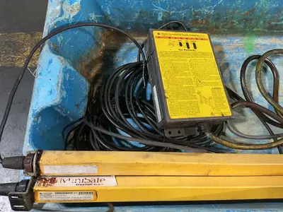 Used SCIENTIFIC TECHNOLOGIES INC. MS4336BX, LCCFBAC1U Light Curtains & Grids Ohio US | HGR 24 #1323859