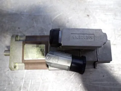 USED SIEMENS 1FK70325AK711LH0