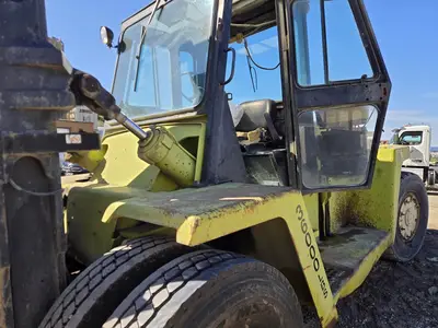 USED 1987 CLARK C500-Y300D