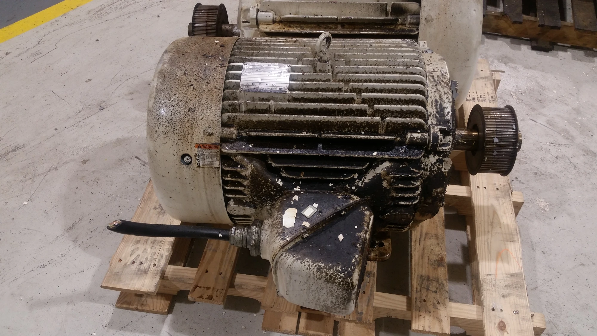 US Motors 25HP; 1190RPM; 460V; Frame: 364U C10 01047198-001R-10