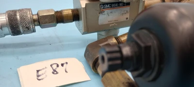 USED SMC/DAYTON 06E12A13AC Pneumatic Assembly