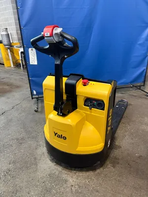 2014 Yale MPB045VG Pallet Jacks | Great American Equipment Company (2)