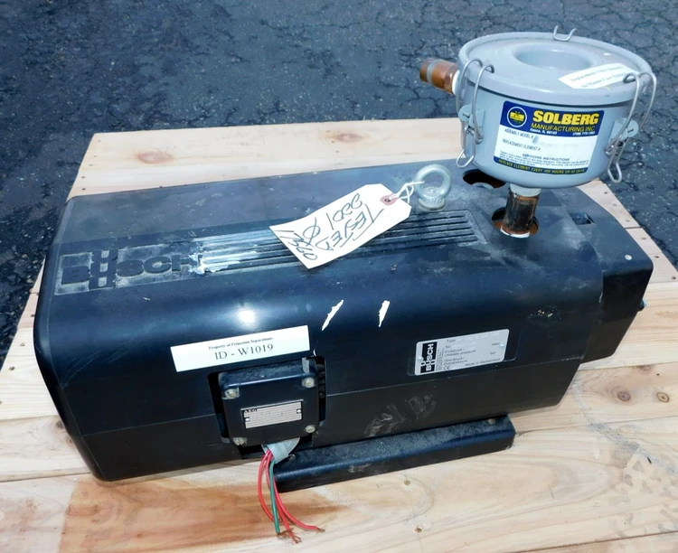 Used BUSCH VACUUM PUMP SV 1040 B 000 INXX Vacuum Pumps New Jersey US | Champion Trading Corporation #424468