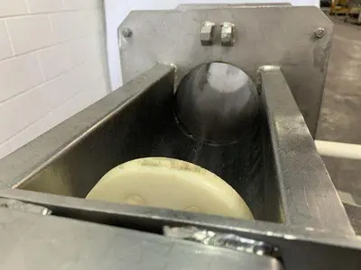 Pneumatic Ham Netting Machine
