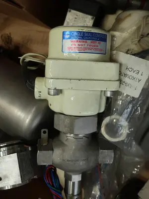 Used _UNKNOWN_ _UNKNOWN_ Solenoid Valves Ohio US | Aucto #1306492