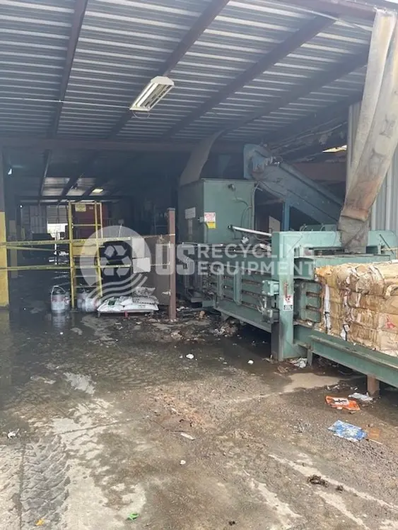 Used INTERNATIONAL 4430-60 WIDE MOUTH AUTO TIE HORIZONTAL Balers | US Recycling Equipment #474366