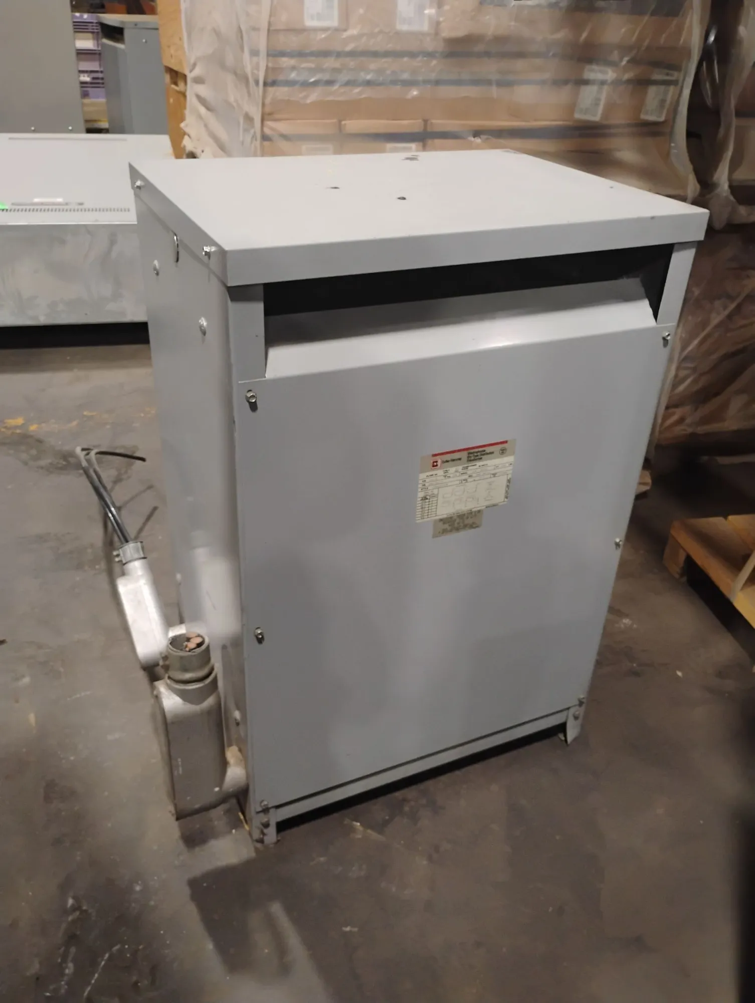 USED CUTLER HAMMER V48M24T12F