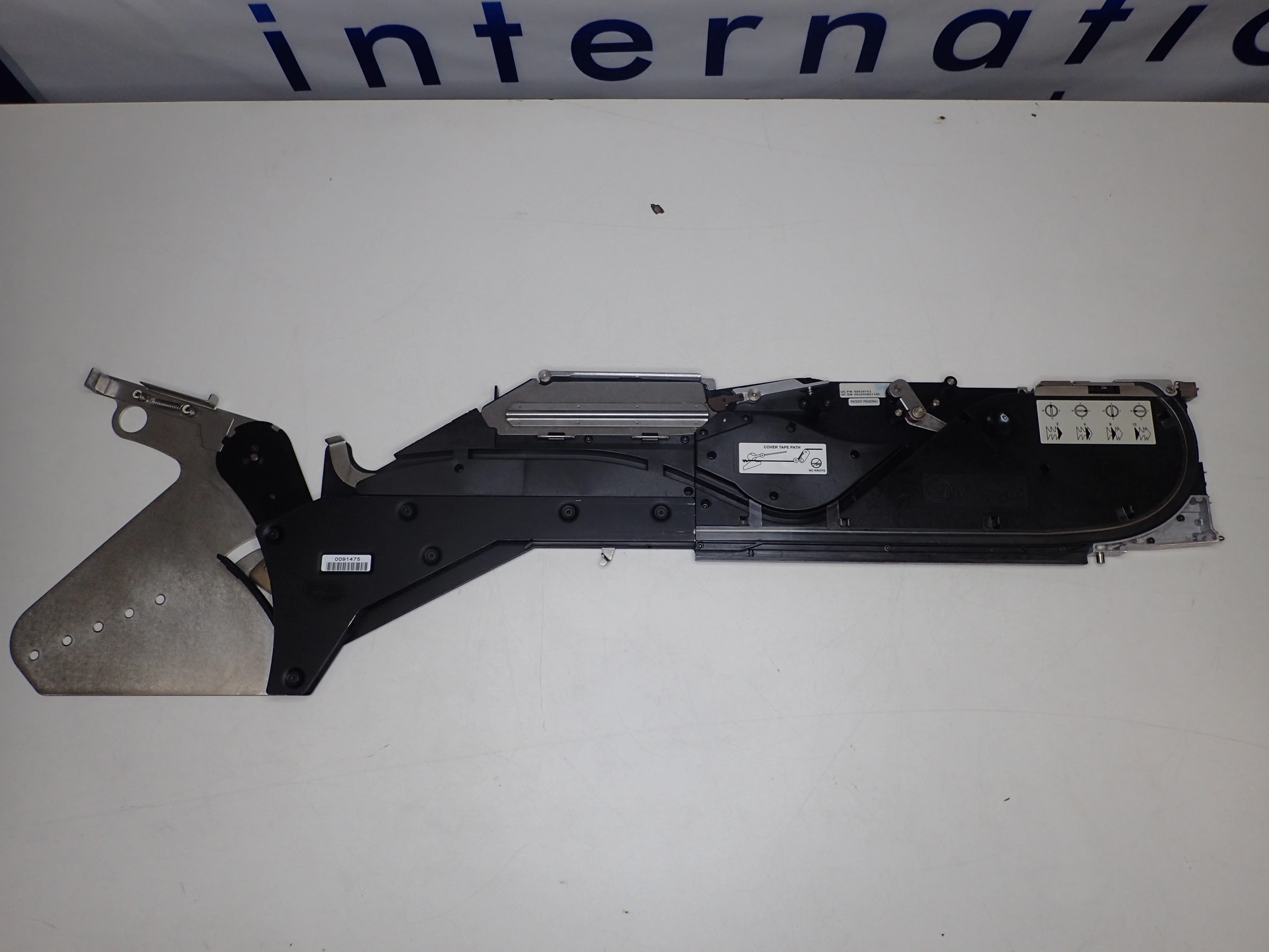 USED UNIVERSAL 8MM HP GOLD PLUS SPLICEABLE TAPE FEEDER