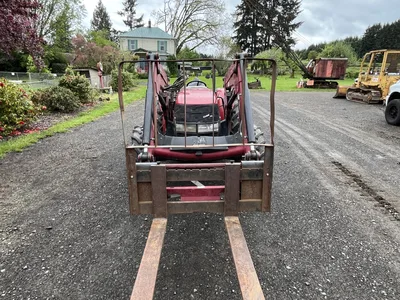 Used 2009 _UNKNOWN_ _UNKNOWN_ Tractor Loaders Oregon US | KNM Equipment Sales & Service #1363735