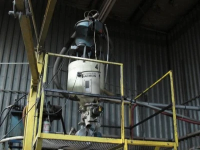 1980 IMPCO B30-SDH-180 Blasformmaschine (Flasche/Behälter) | Perry Equipment (18)