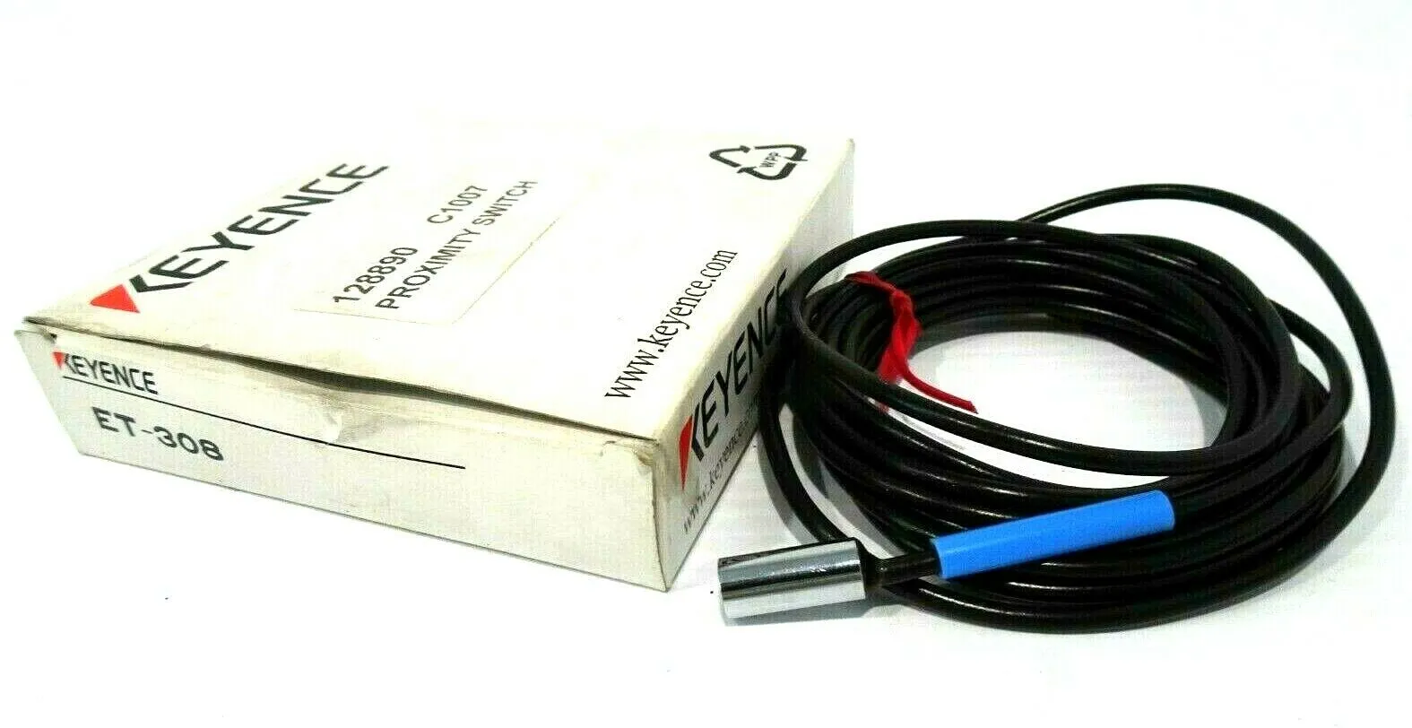 NEW KEYENCE ET-308 PROXIMITY SWITCH ET308