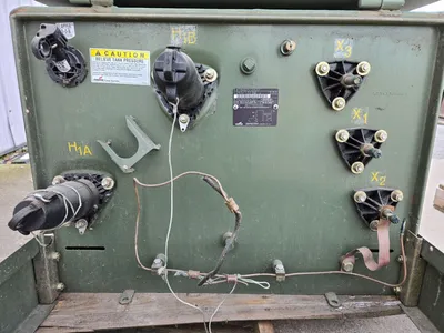 25 KVA Single Phase Cooper Padmount Transformer 4160 GY 2400 to 240 120 IMP 2.9