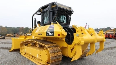 USED 2024 Komatsu D71EX-24