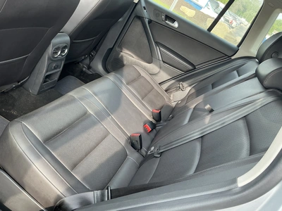 USED 2016 VOLKSWAGEN TIGUAN