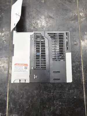 USED ALLEN-BRADLEY 25B-E1P7N104